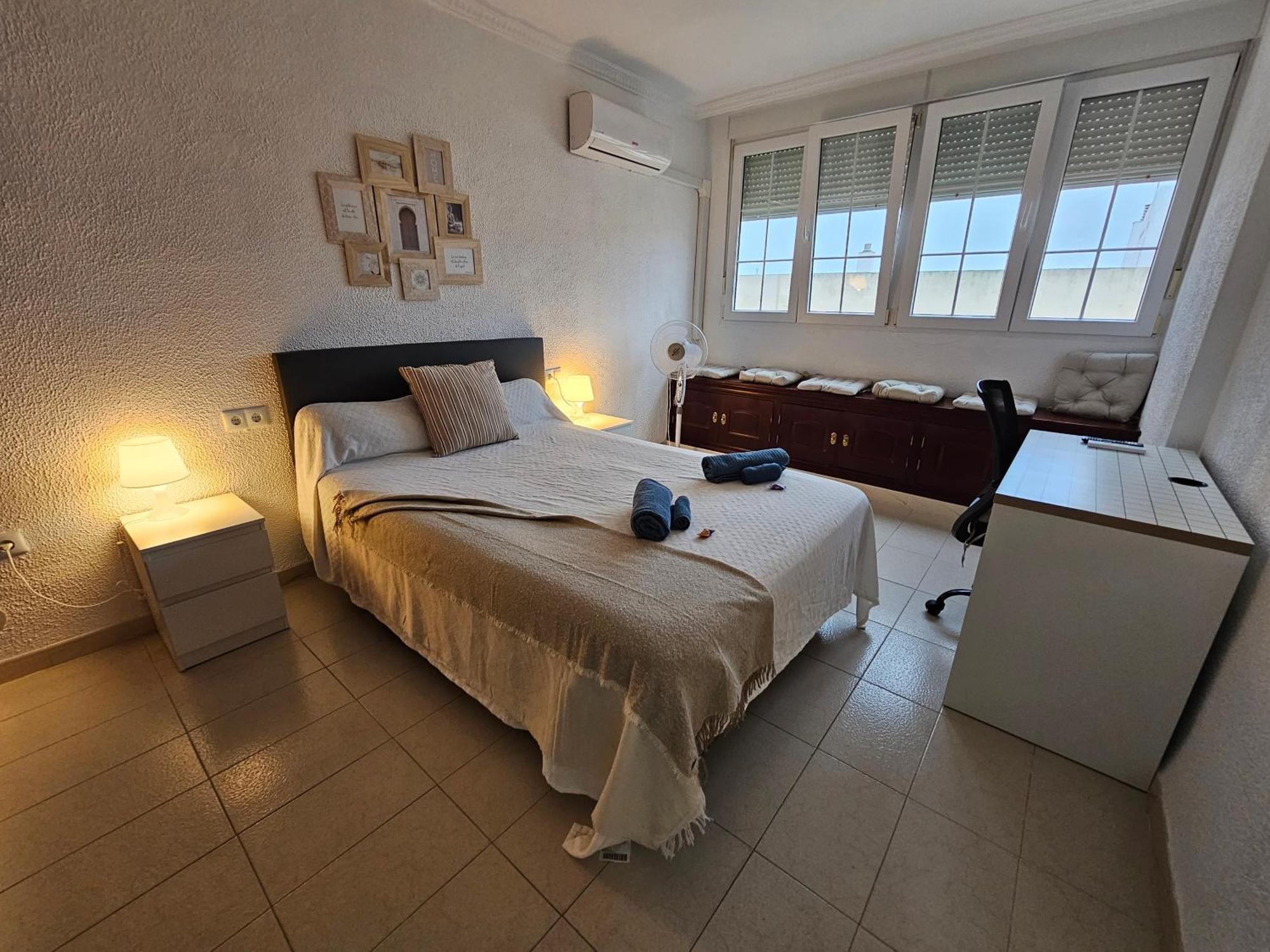 Apartamento Granja - A 5 Min De La Playa 加的斯 外观 照片