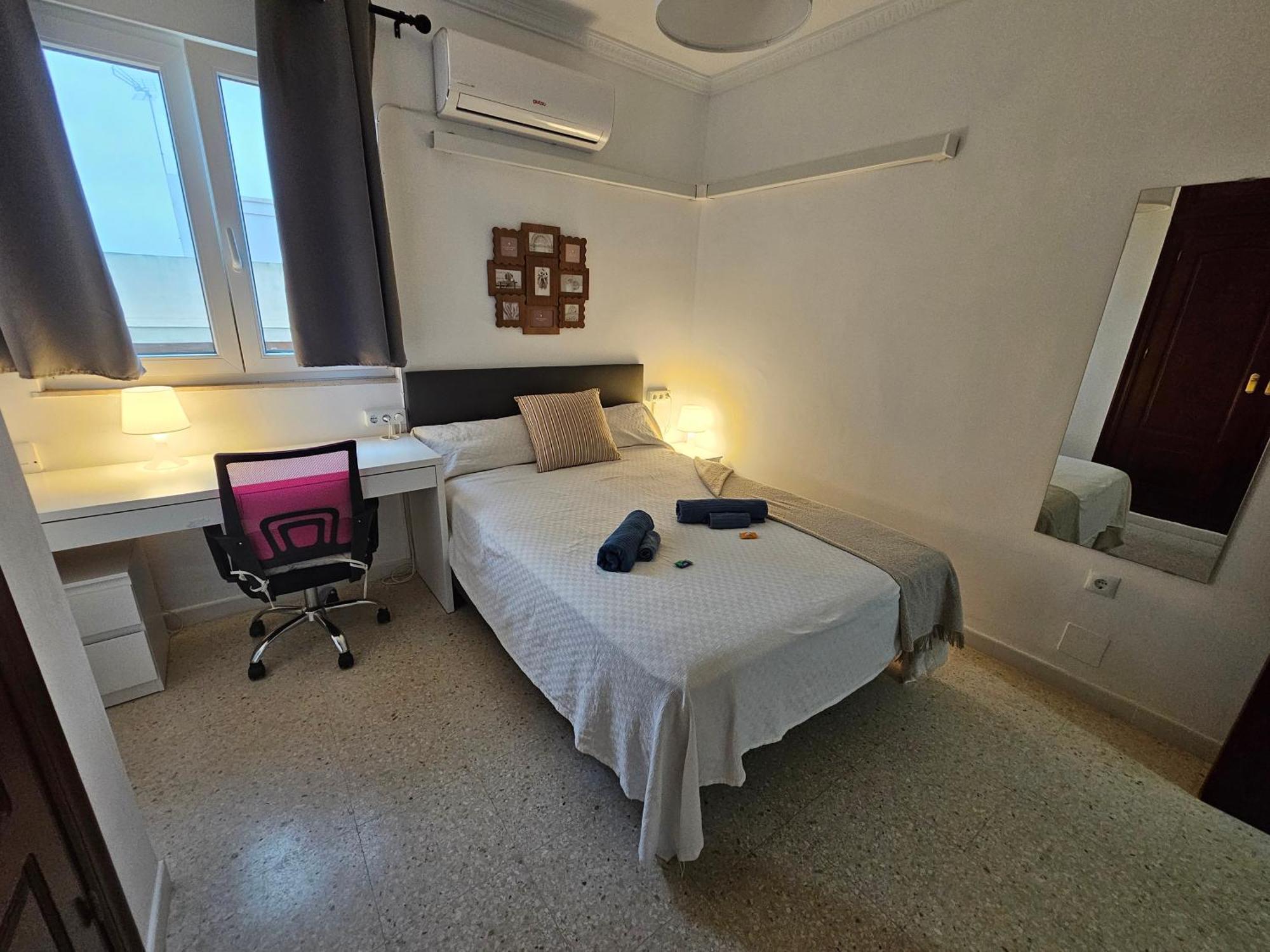 Apartamento Granja - A 5 Min De La Playa 加的斯 外观 照片