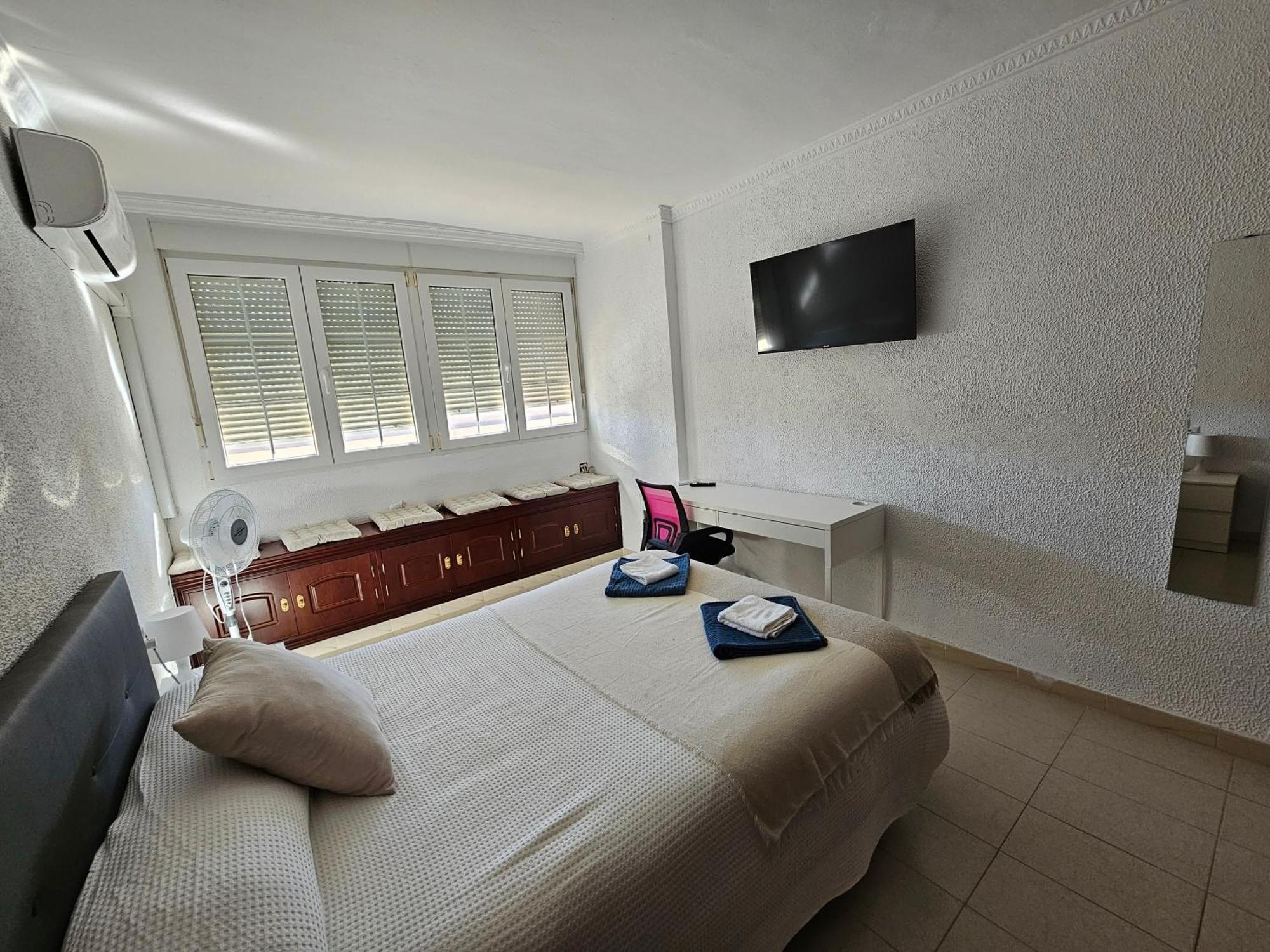 Apartamento Granja - A 5 Min De La Playa 加的斯 外观 照片